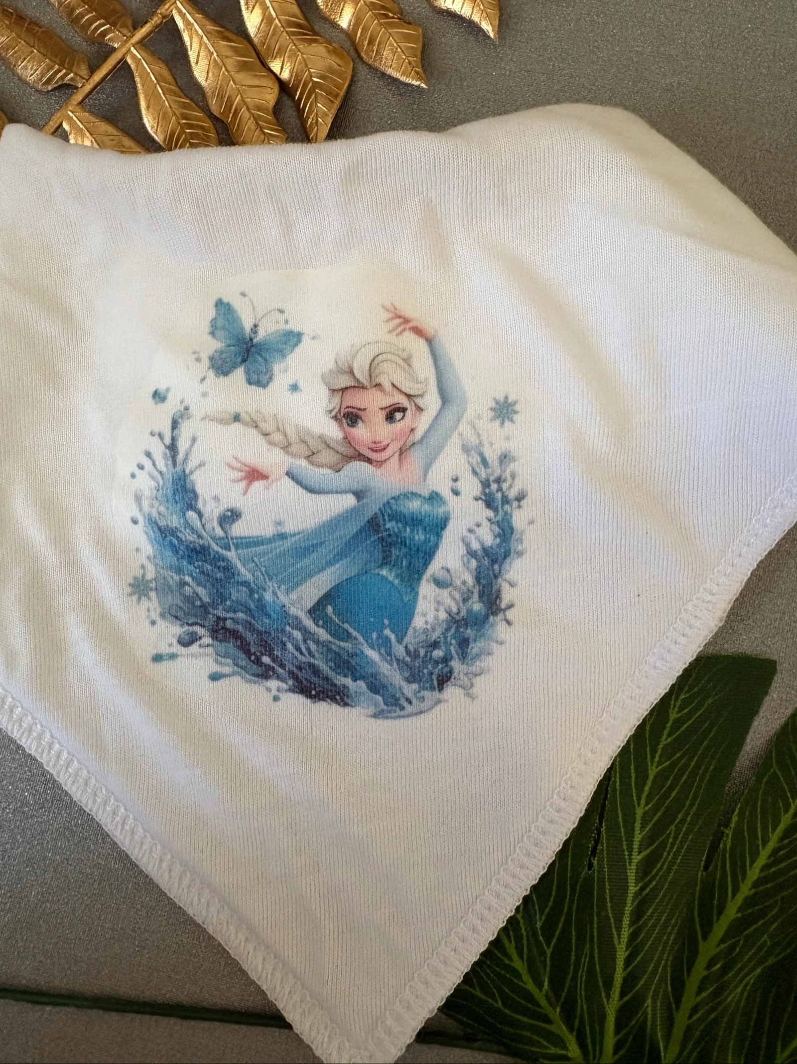 Disney Frozen Baby Set – Bib + Elsa Pacifier Clip – photo 2